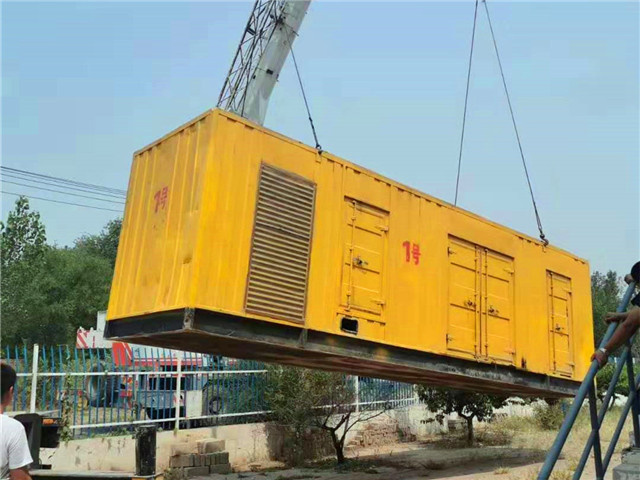 红花岗300KW柴油发电机组油耗是多少？